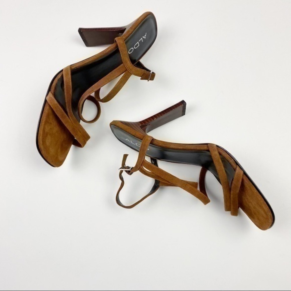 Aldo square toes faux suede sandals